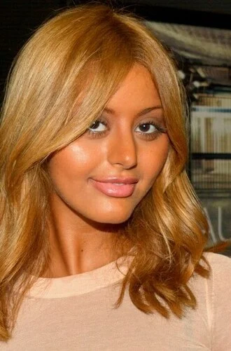 Zahia Dehar height profile photo