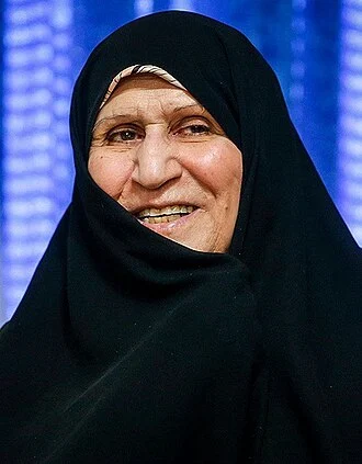 Zahra Mostafavi Khomeini height profile photo
