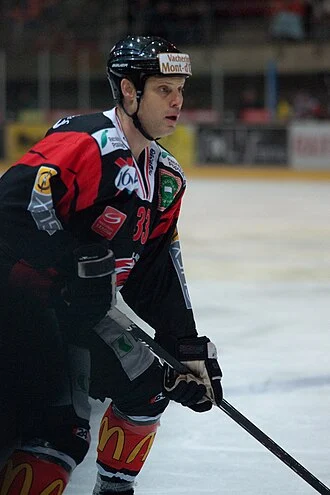 Zarley Zalapski height profile photo