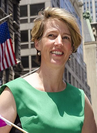 Zephyr Teachout height profile photo