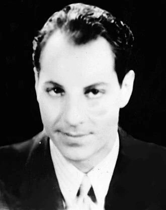 Zeppo Marx height profile photo