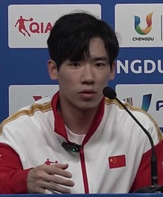 Zhang Boheng height profile photo
