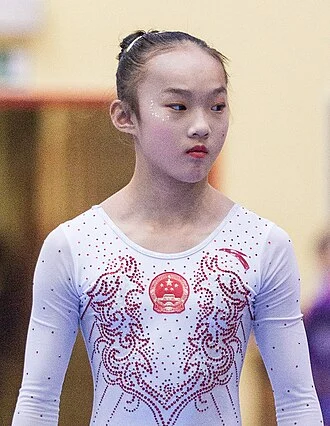 Zhou Yaqin height profile photo