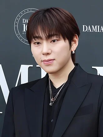 Zico (rapper) height profile photo