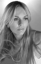Zoe Salmon height profile photo