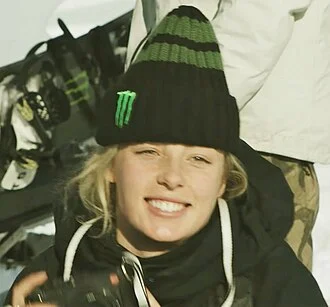 Zoi Sadowski-Synnott height profile photo