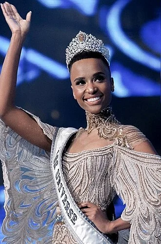 Zozibini Tunzi height profile photo