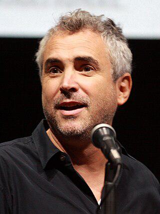 Alfonso Cuaron Height