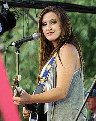 Alyssa Reid Height