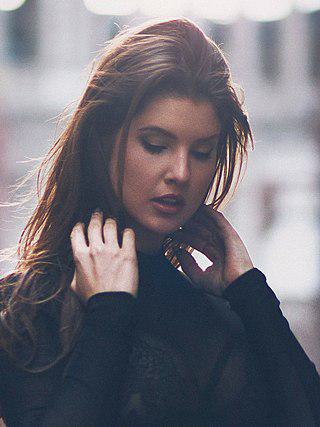 Amanda Cerny Height