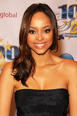 Amber Stevens Height