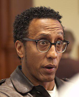 Andre Royo Height