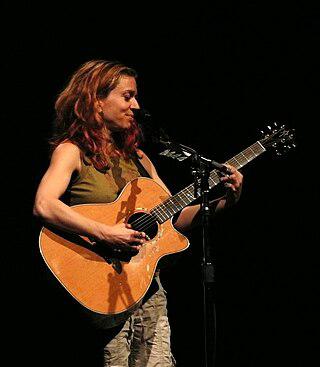 Ani DiFranco Height