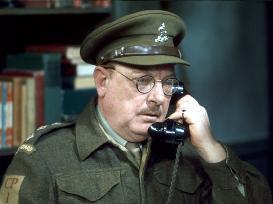 Arthur Lowe Height