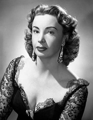 Audrey Meadows Height