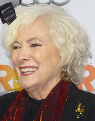 Betty Buckley Height