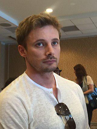 Bradley James Height