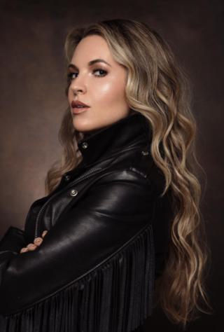 Briana Buckmaster Height