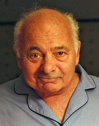 Burt Young Height