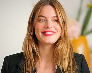 Camille Rowe Height