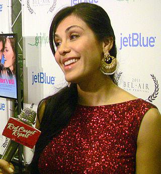 Carla Ortiz Height