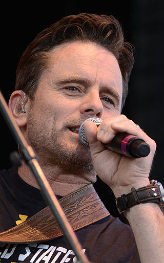 Charles Esten Height