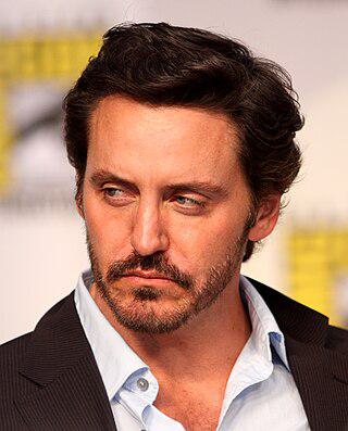 Charles Mesure Height