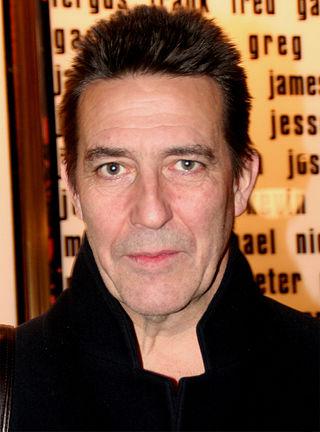 Ciaran Hinds Height