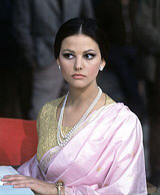 Claudia Cardinale Height