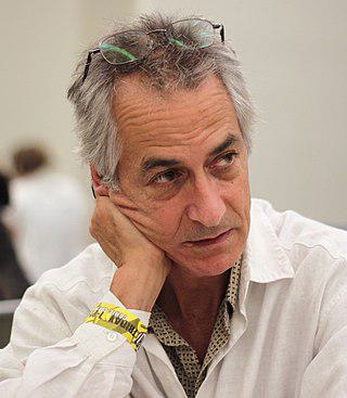 David Strathairn Height