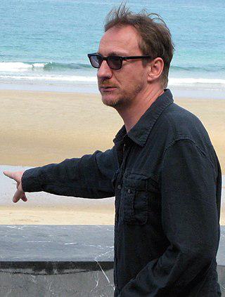 David Thewlis Height