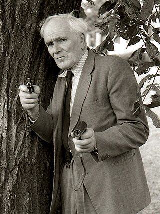 Desmond Llewelyn Height