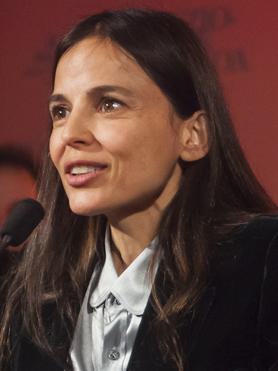 Elena Anaya Height