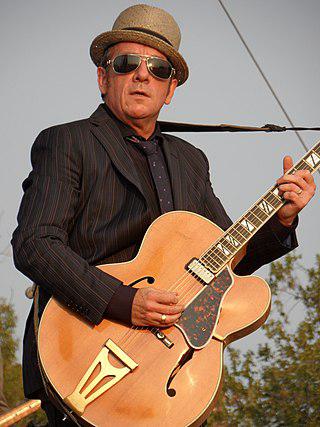 Elvis Costello Height