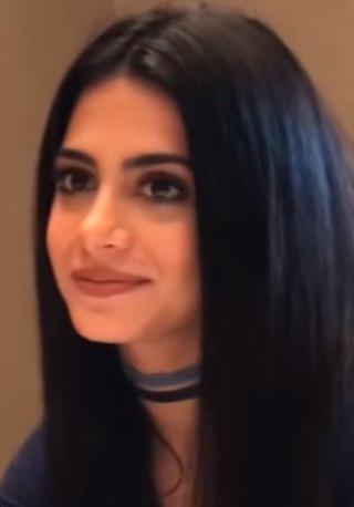 Emeraude Toubia Height