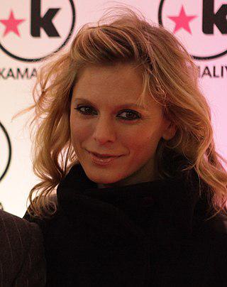 Emilia Fox Height