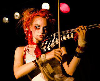 Emilie Autumn Height