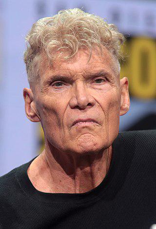 Everett McGill Height