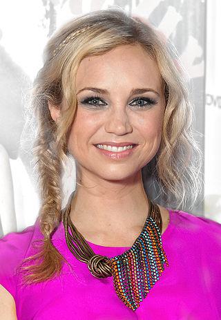 Fiona Gubelmann Height