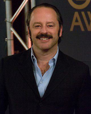 Gil Bellows Height