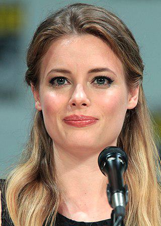 Gillian Jacobs Height