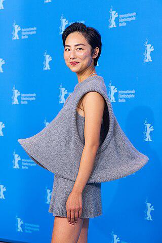 Greta Lee Height