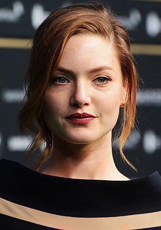 Holliday Grainger Height