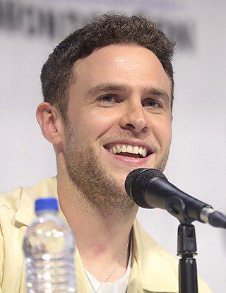 Iain De Caestecker Height