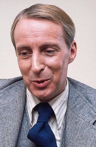 Ian Richardson Height