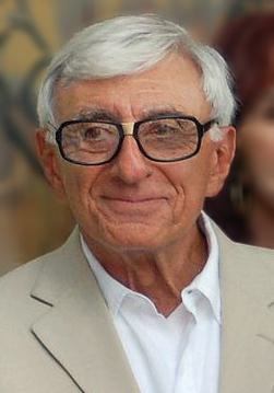 Jamie Farr Height