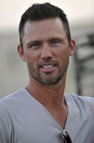 Jeffrey Donovan Height