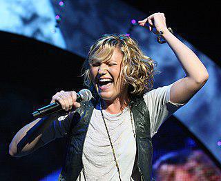 Jennifer Nettles Height