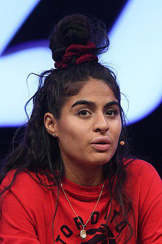 Jessie Reyez Height