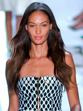 Joan Smalls Height